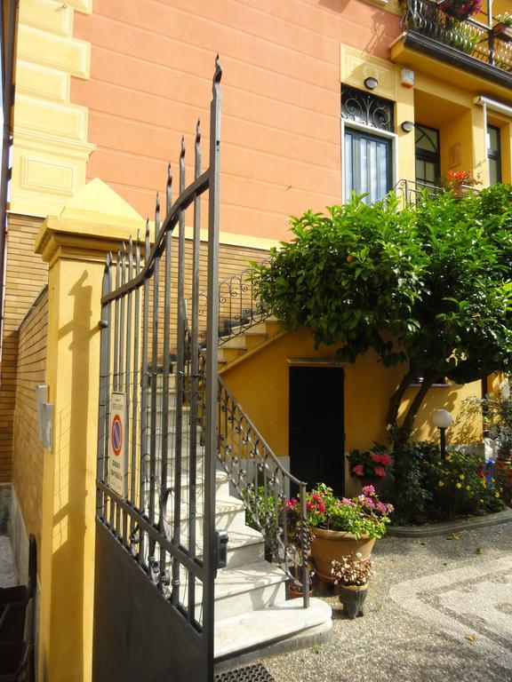 La Casa Al Mare Lägenhet Sestri Levante Exteriör bild